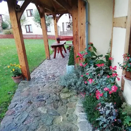 Dom Na Rozdrozu Bauernhof *