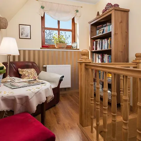 Dom Na Rozdrozu קרוקובה