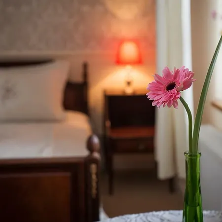 Dom Na Rozdrozu קרוקובה