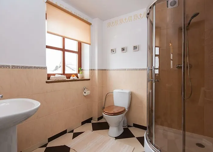 Dom Na Rozdrozu Farma *